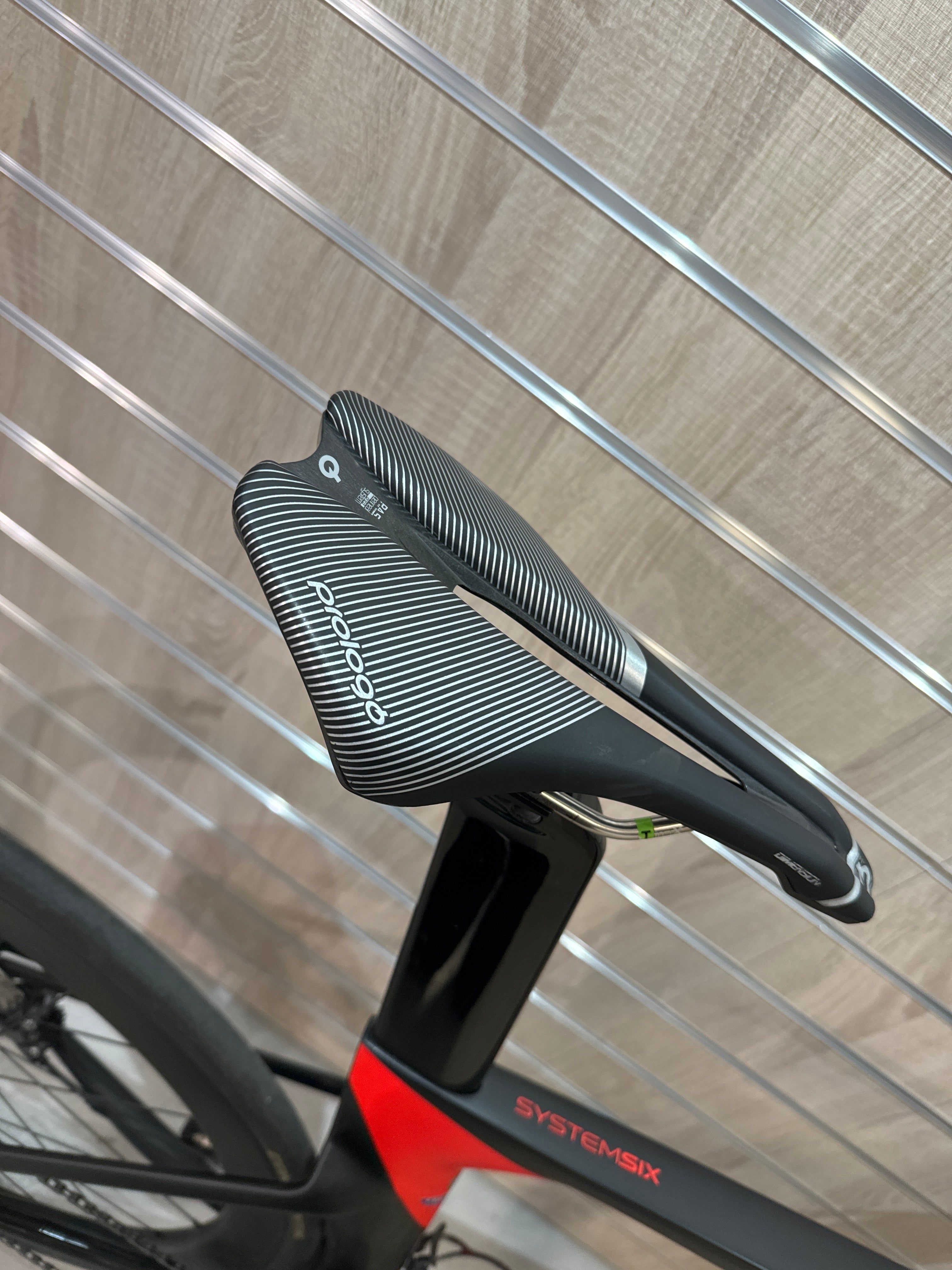 System Six (54cm)4